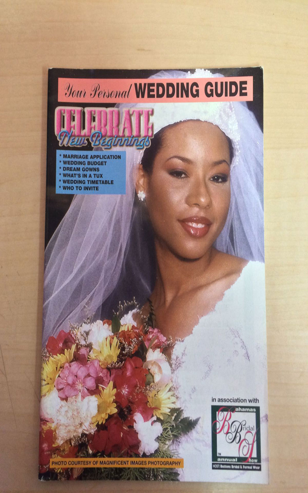 The Wedding Guide 2000-2001